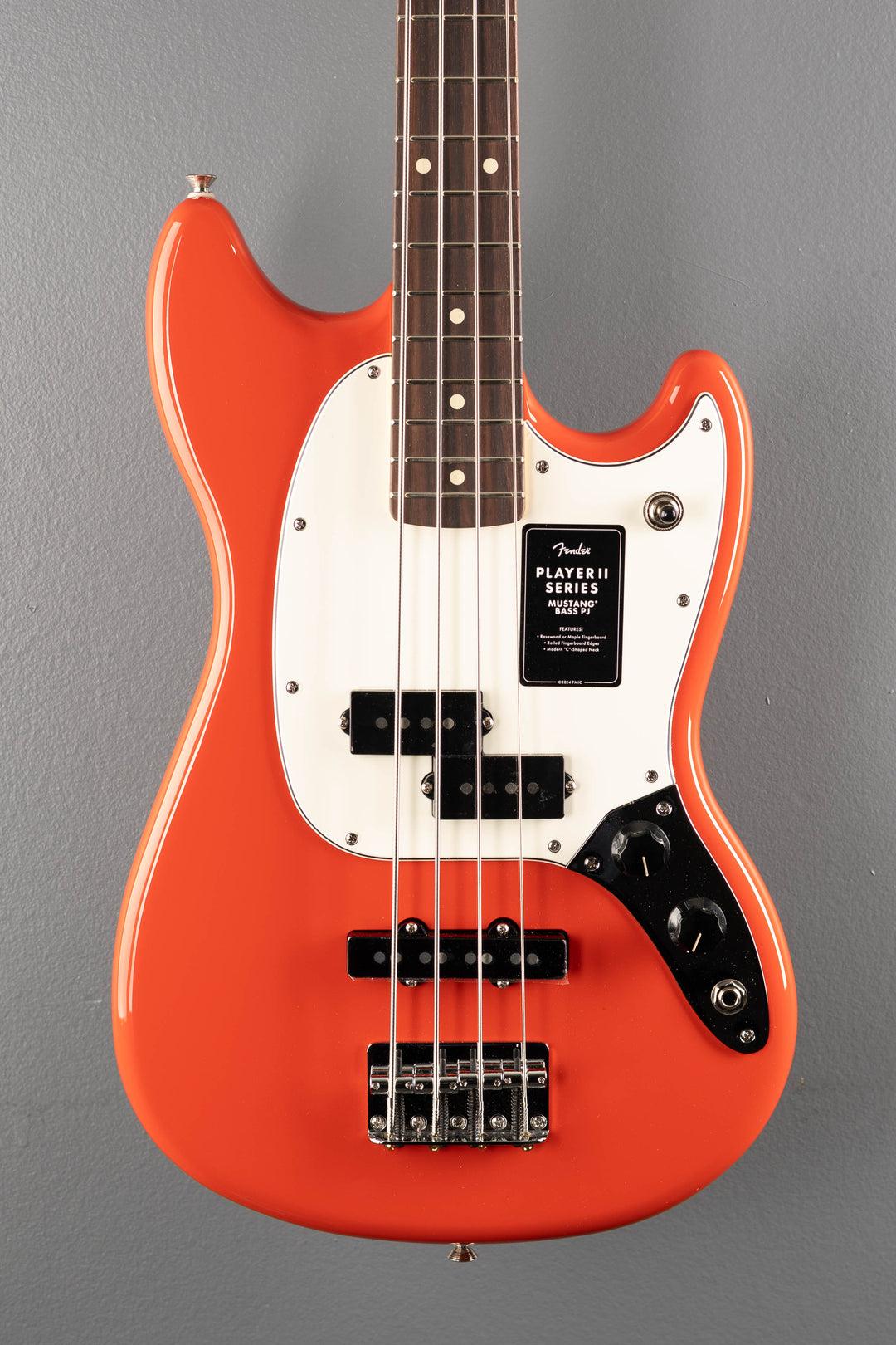 Player II Mustang Bass PJ - Coral Red w/Rosewood