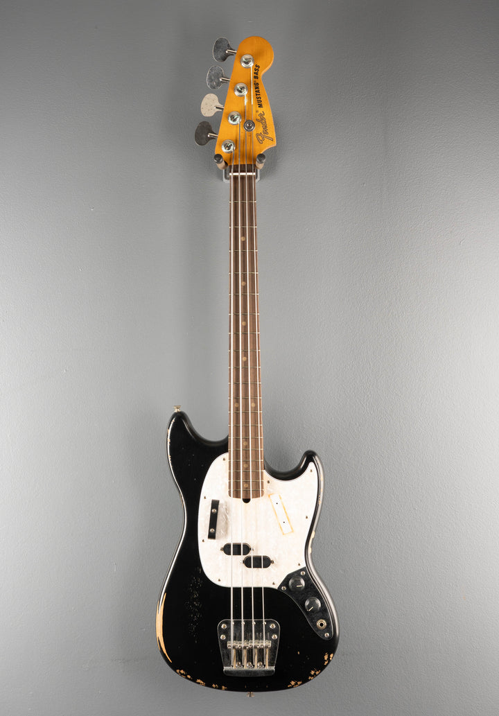 JMJ Road Worn Mustang Bass - Black