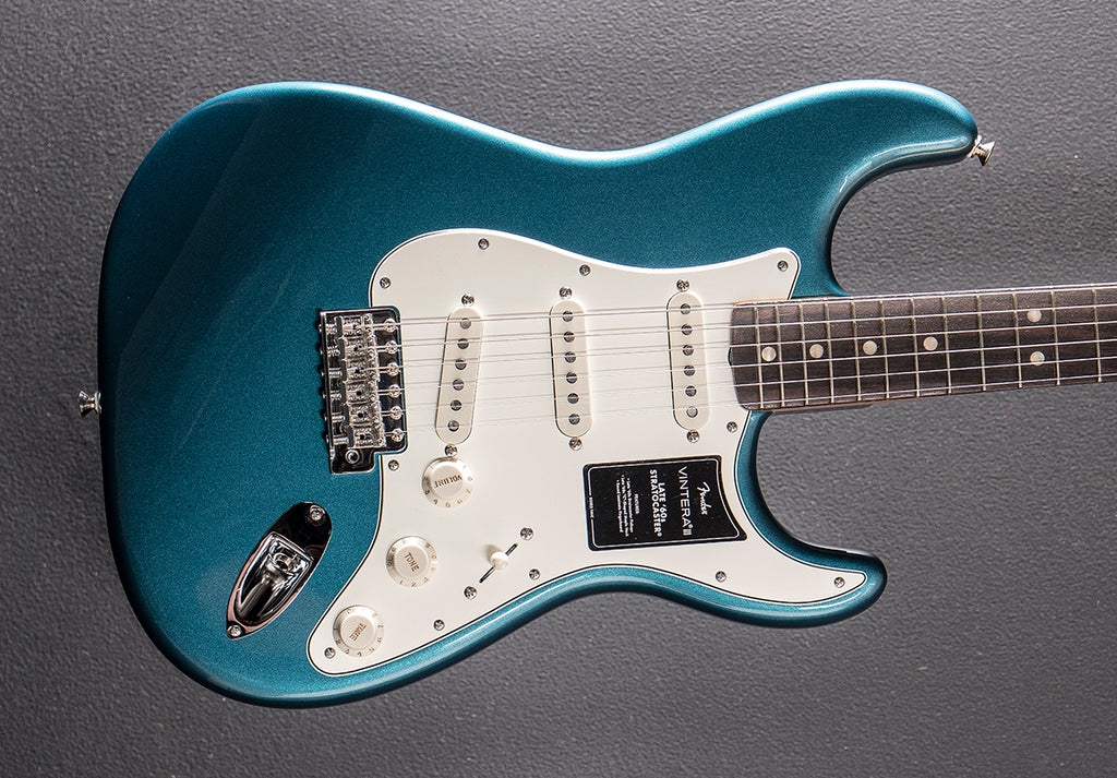 Stratocaster　激トラネック Vintera III Late 60's Stratocaster - Ocean Turquoise – Dave's