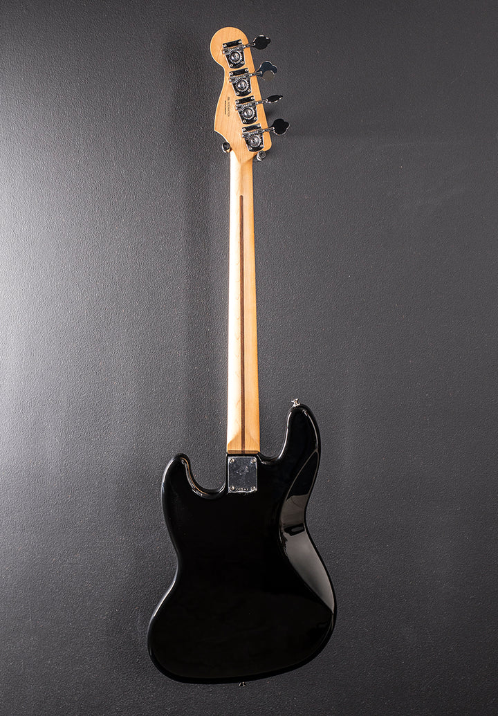 Player II Jazz Bass - Black w/Maple