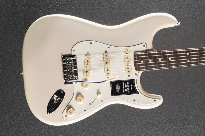 Player II Stratocaster - White Blonde