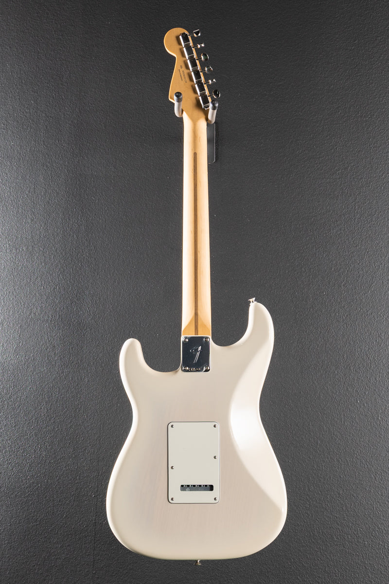 Player II Stratocaster - White Blonde
