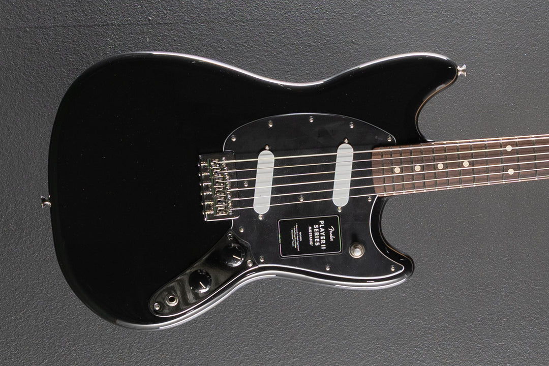 Player II Mustang - Black