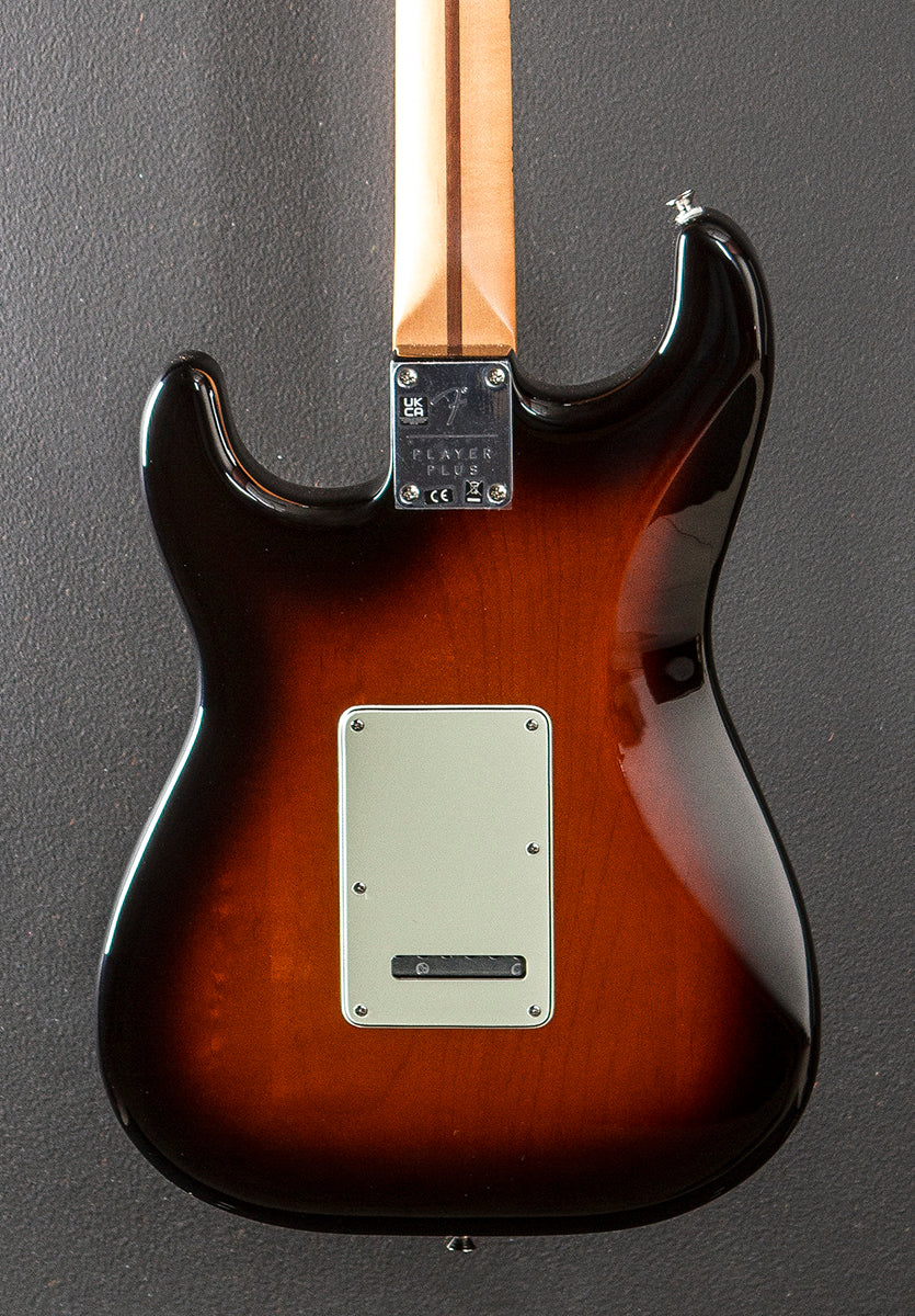 Player Plus Stratocaster HSS - 3 Color Sunburst w/Maple