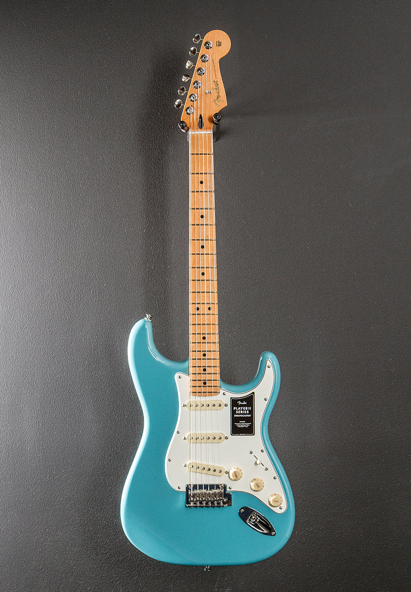 Player II Stratocaster - Aquatone Blue w/Maple – Dave's Guitar Shop