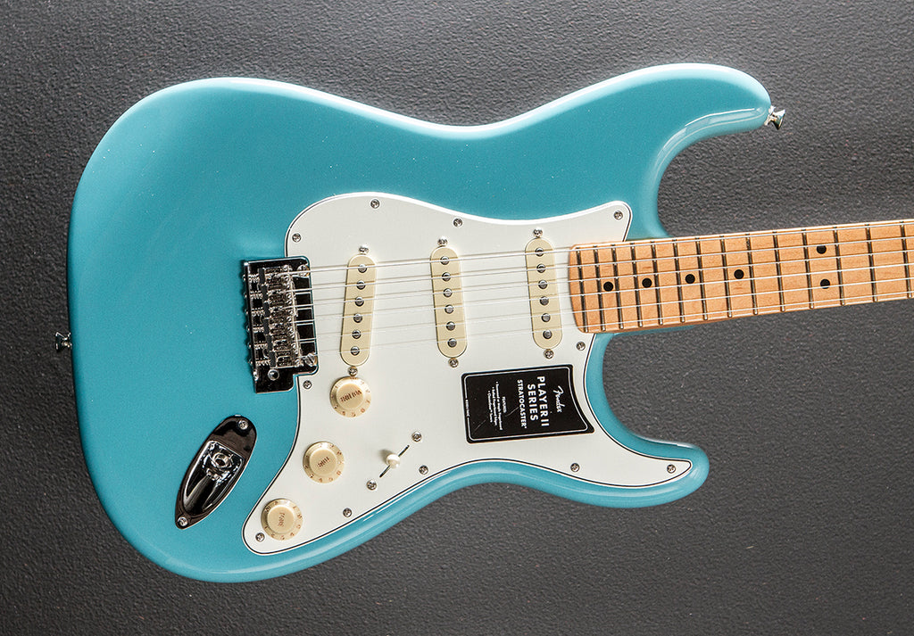Player II Stratocaster - Aquatone Blue w/Maple – Dave's Guitar Shop
