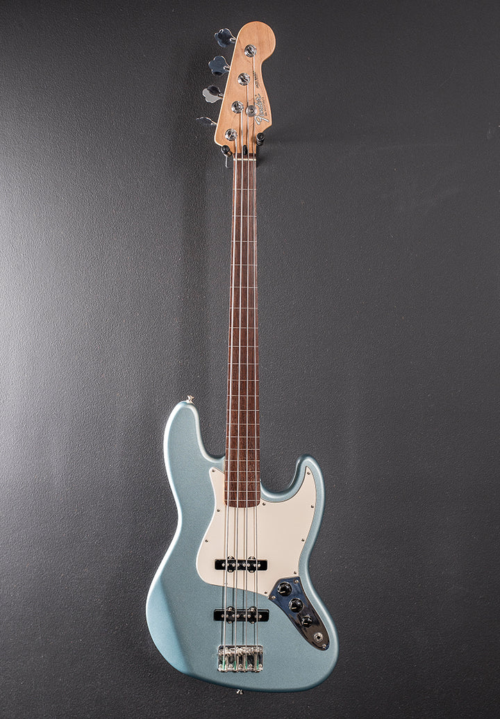 Used Standard Fretless Jazz Bass &