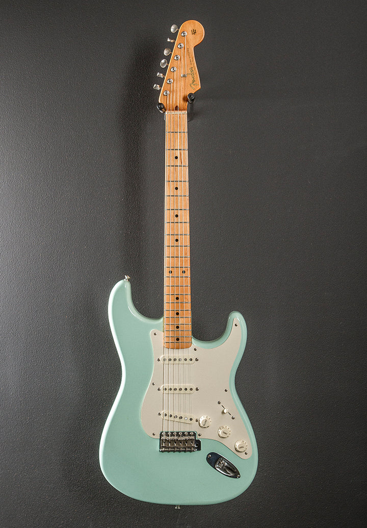 Used Classic Series 50's Strat '06
