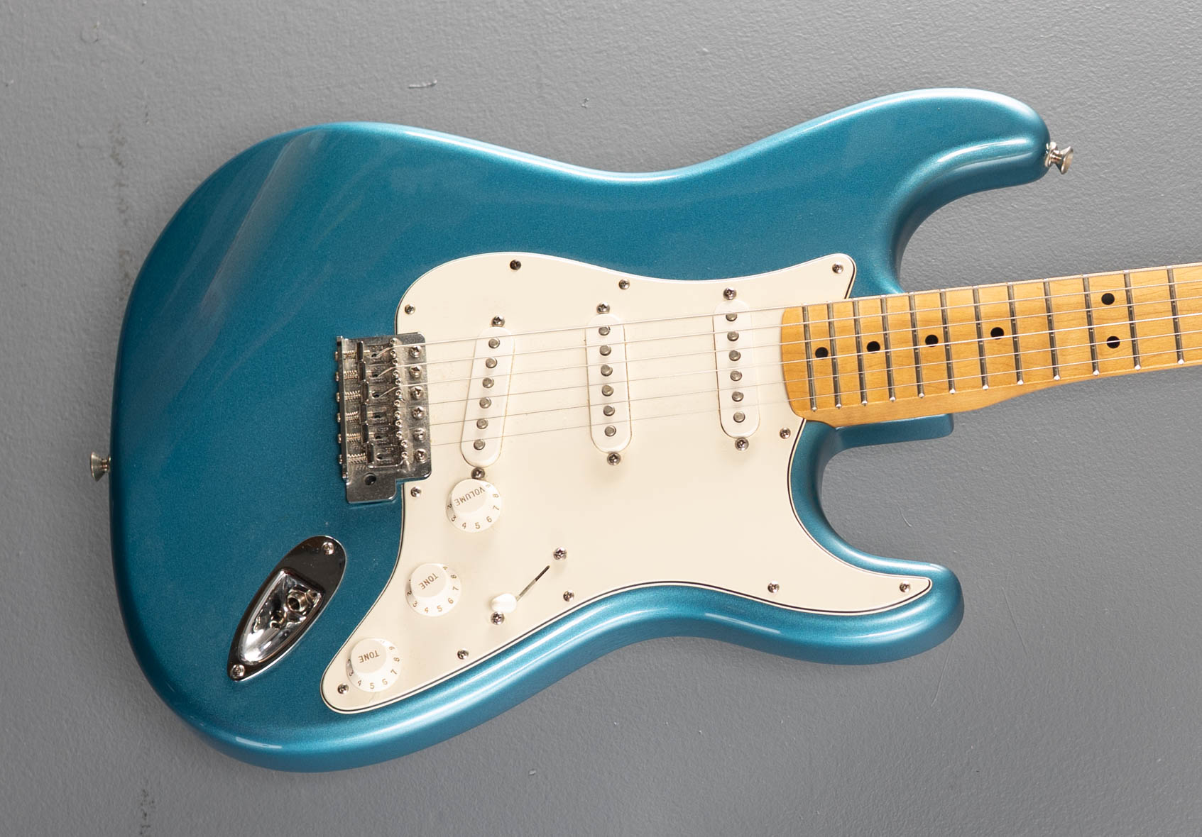 USED MIM Standard Stratocaster '08 – Dave's Guitar Shop