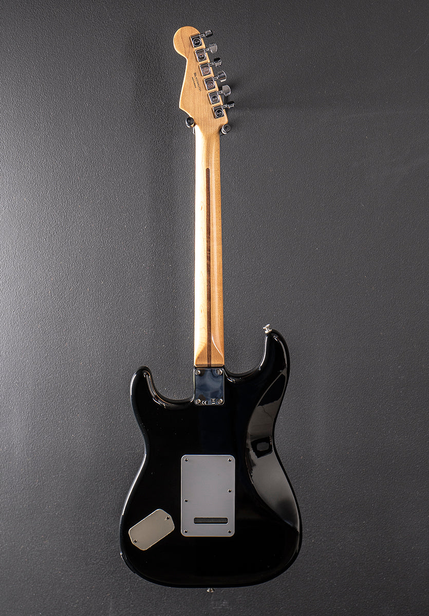 Used Standard Roland Ready Strat &