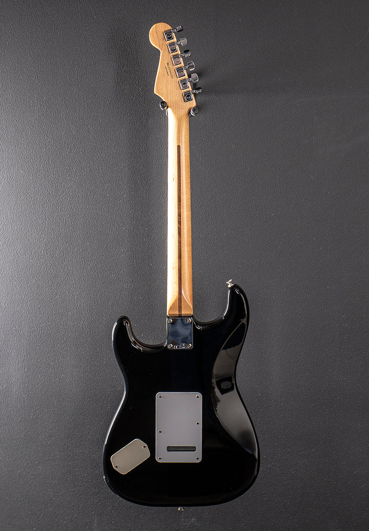 Used Standard Roland Ready Strat &