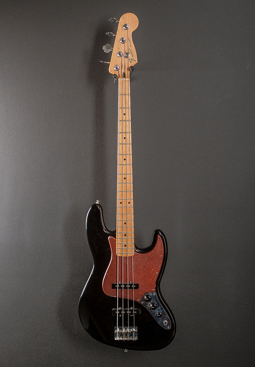 Used Standard Jazz Bass &