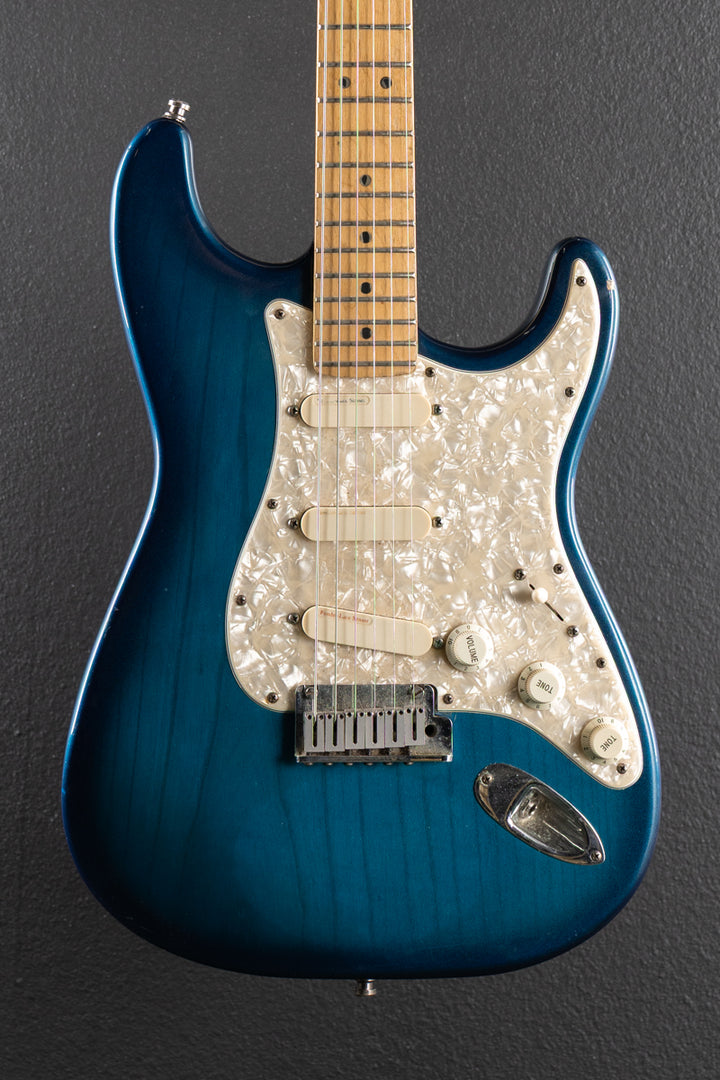 Strat Plus Deluxe &