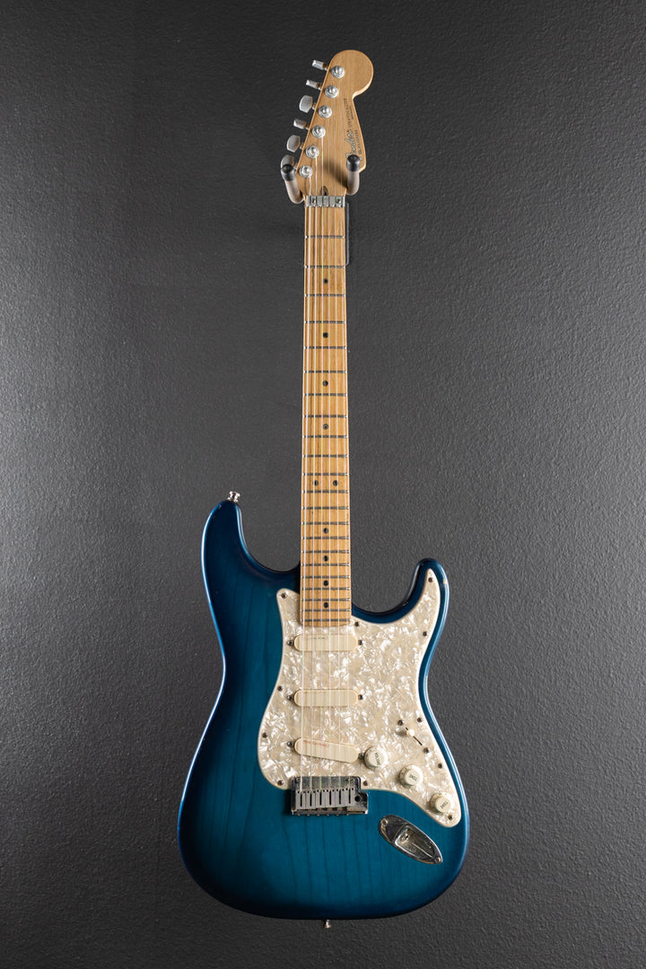 Strat Plus Deluxe &