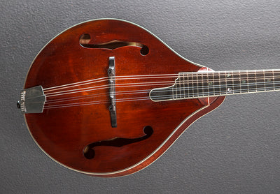 MD805/V-CLA Mandolin