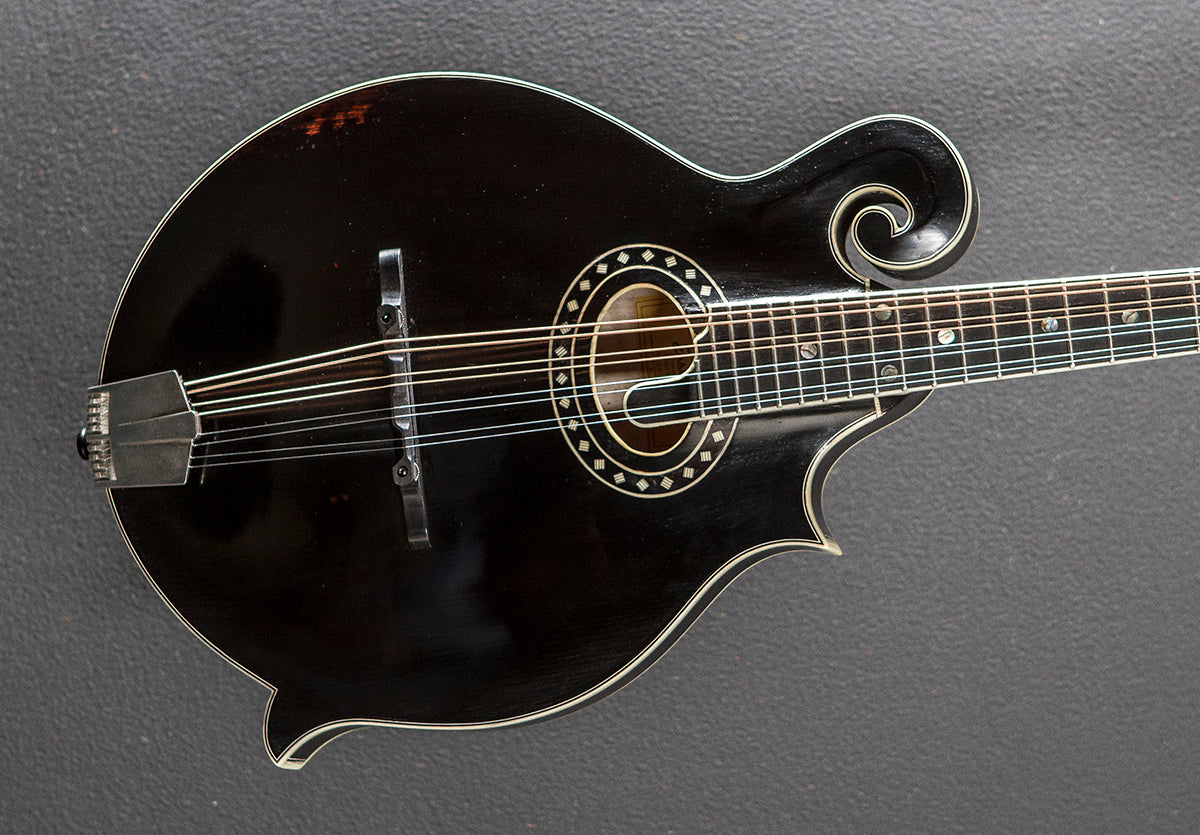 MD814/V-BK Mandolin