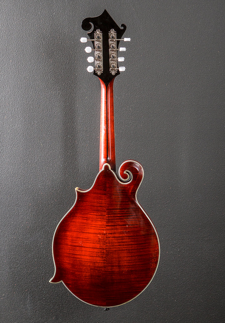 MD815/V-CLA Mandolin