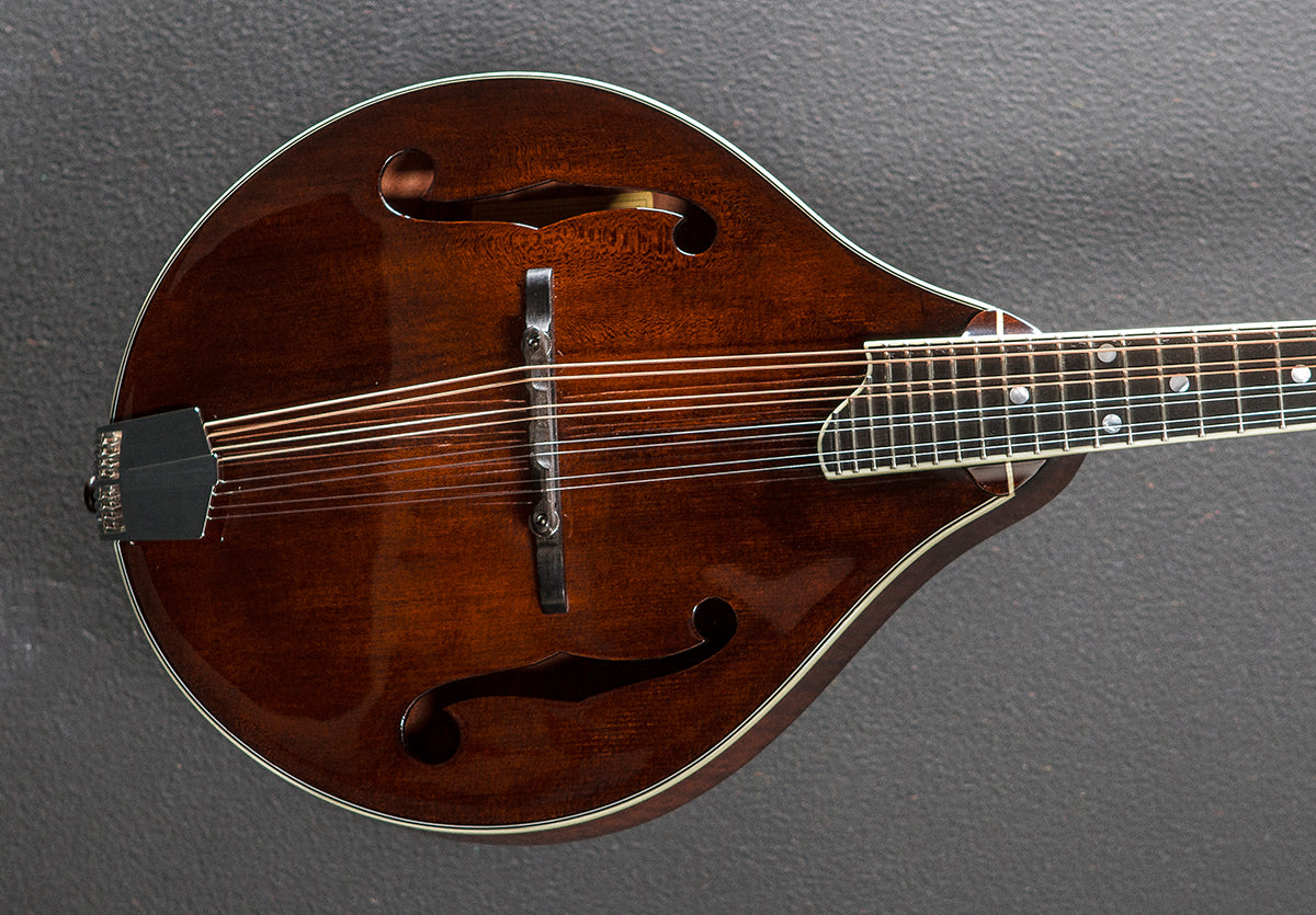 MD505 Mandolin – Dave's Guitar Shop