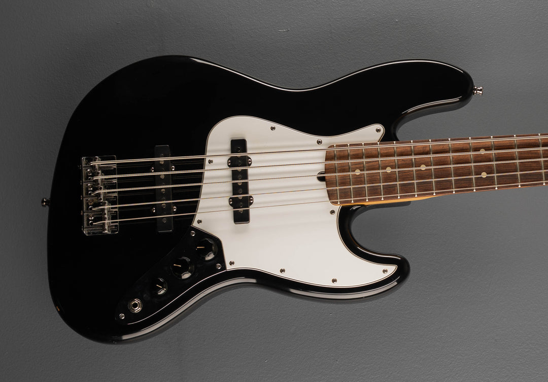Used American Standard Jazz Bass V, &