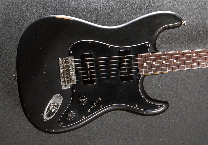 S63 P90 - Black