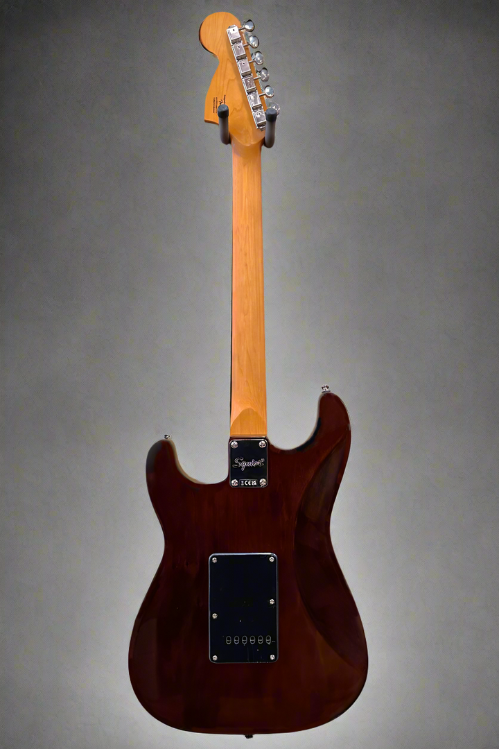 Classic Vibe '70s Stratocaster HSS - Walnut