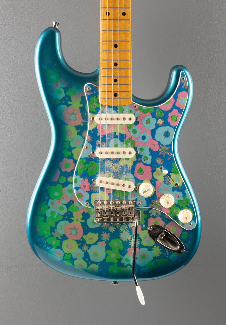 Used "Blue Flower" Stratocaster '03