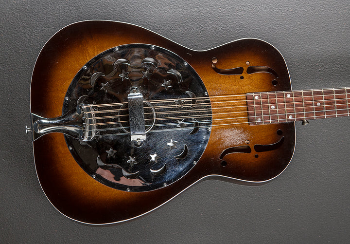 Round Neck Resonator '94