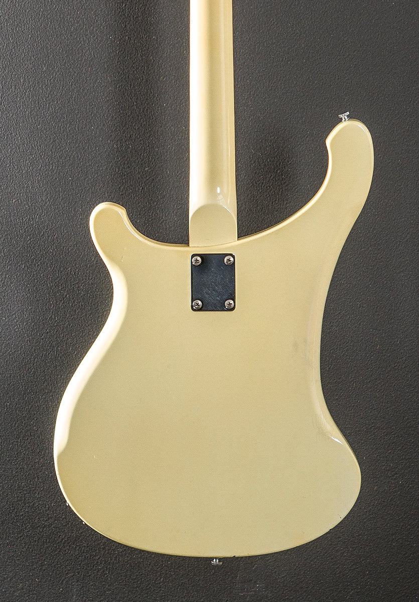 481 Slant Fret '76