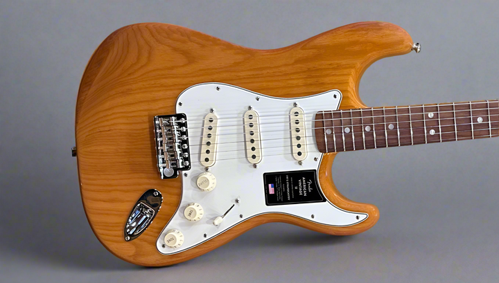 American Vintage II 1973 Stratocaster - Aged Natural w/Rosewood