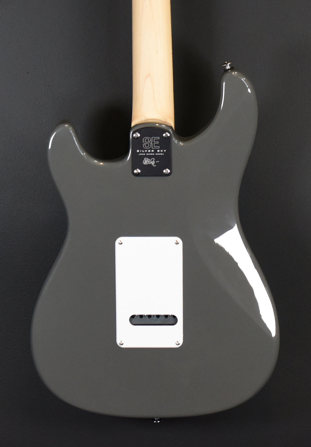 SE Silver Sky w/Maple '23