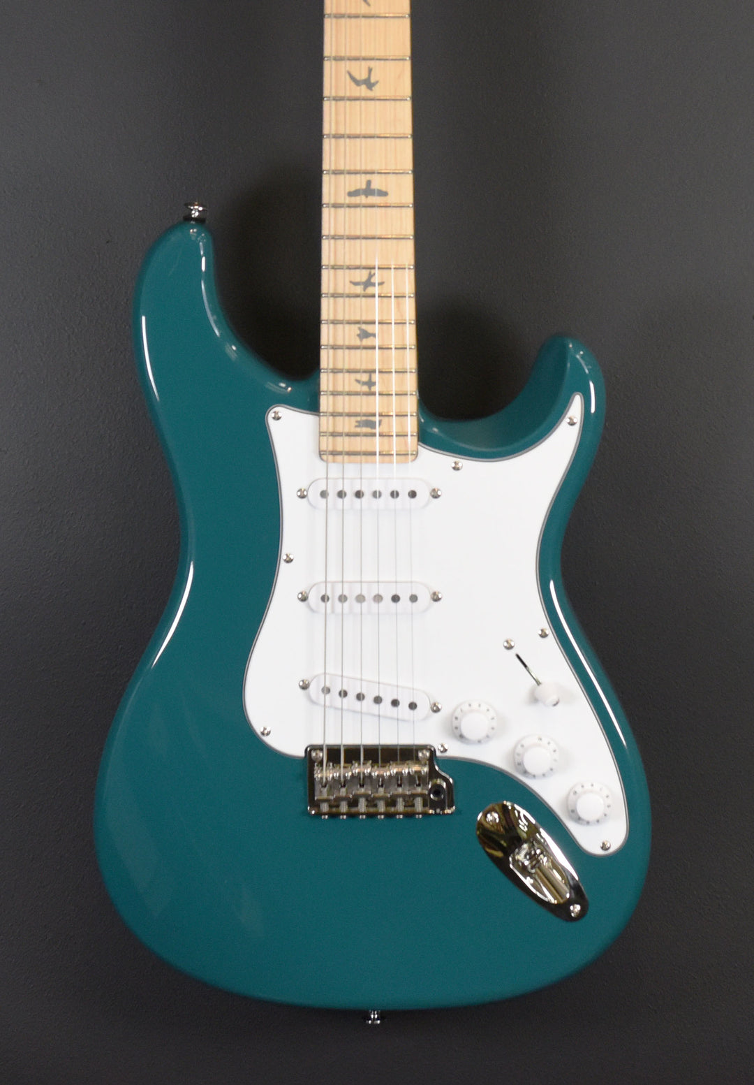 SE Silver Sky w/Maple '23