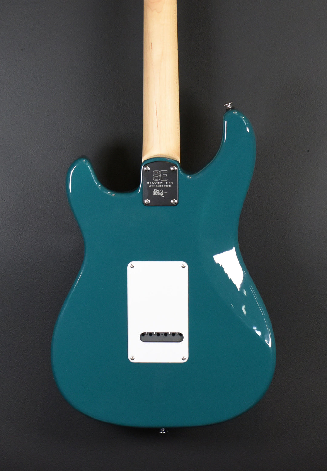 SE Silver Sky w/Maple '23