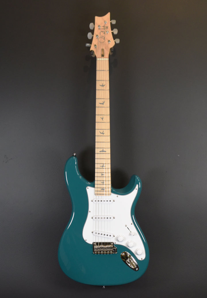 SE Silver Sky w/Maple '23