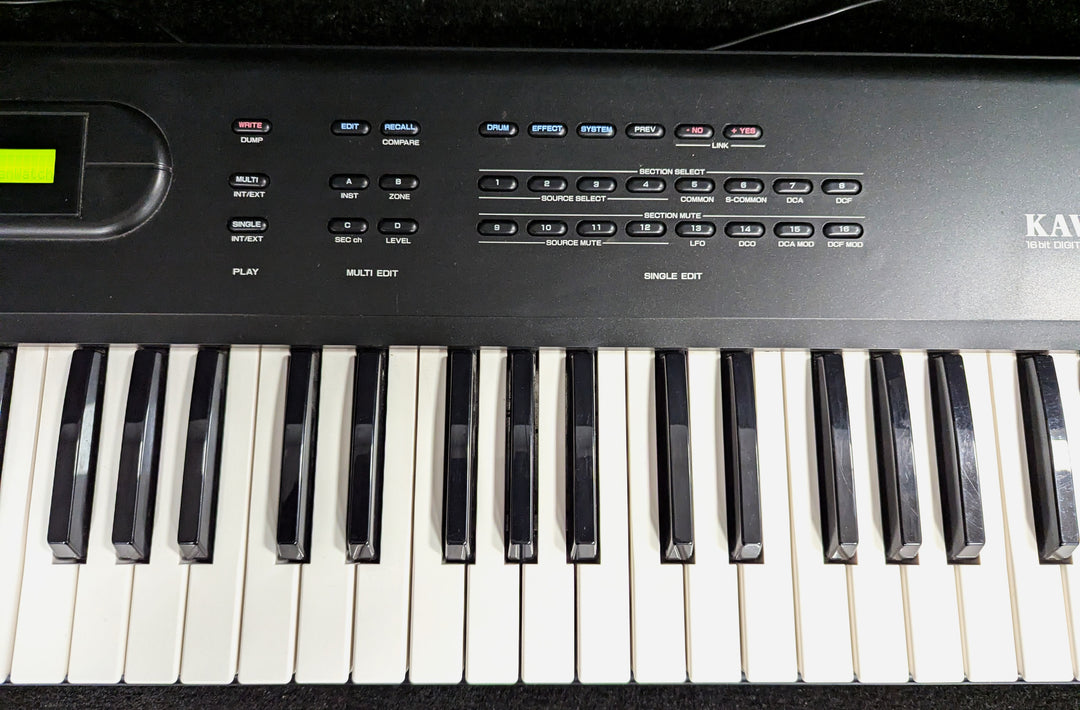 K4 Synthesizer