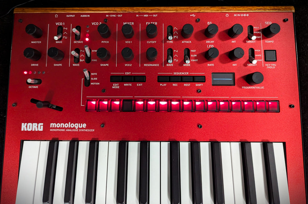 Monologue Monophonic Analog Synth