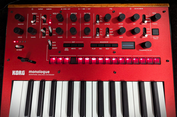 Monologue Monophonic Analog Synth