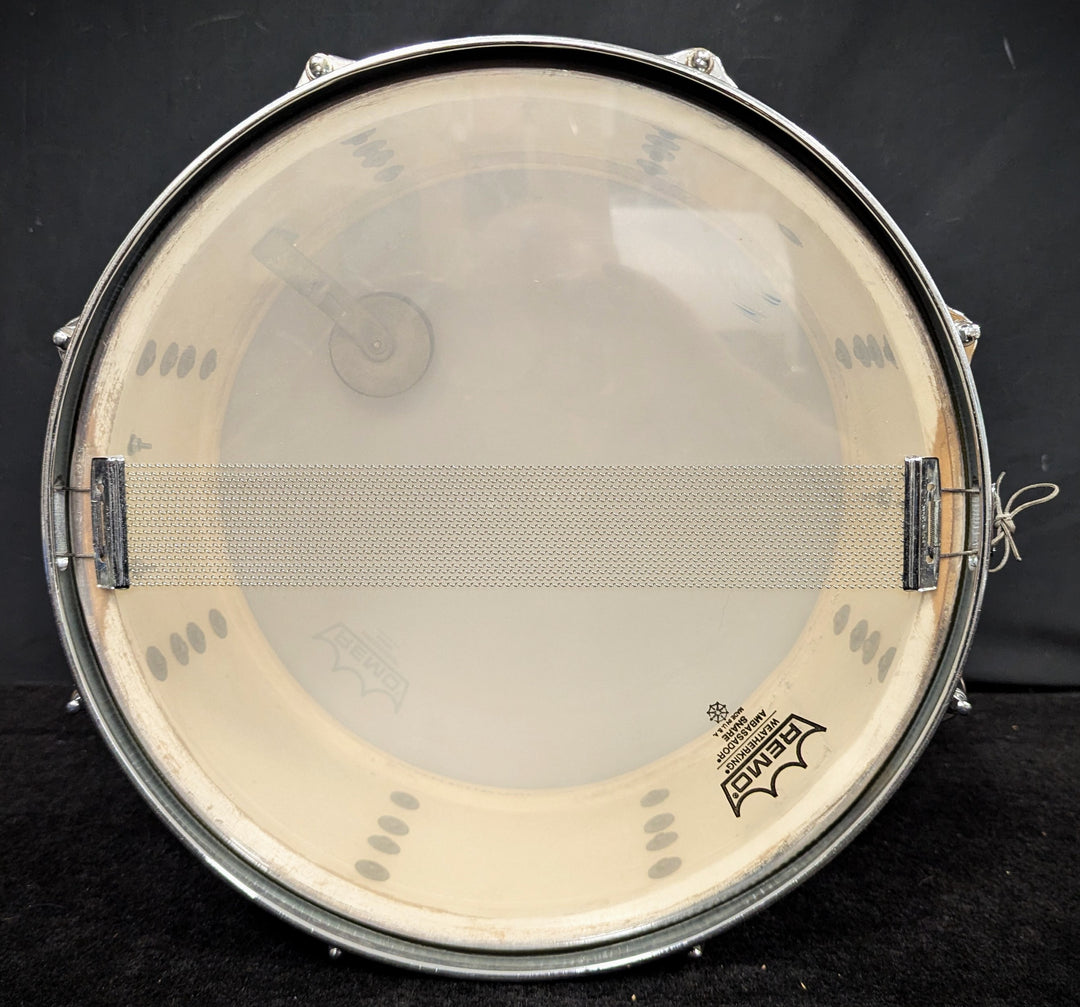 White Marine Pearl Player's Snare Vintage 1960s