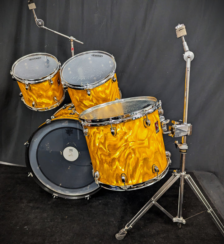 APK Yellow Satin Flame 4-Piece Shell Pack with Cymbal/Tom Stand