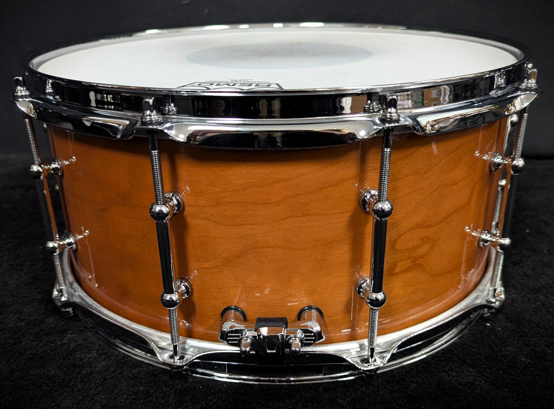 Universal Cherry Snare