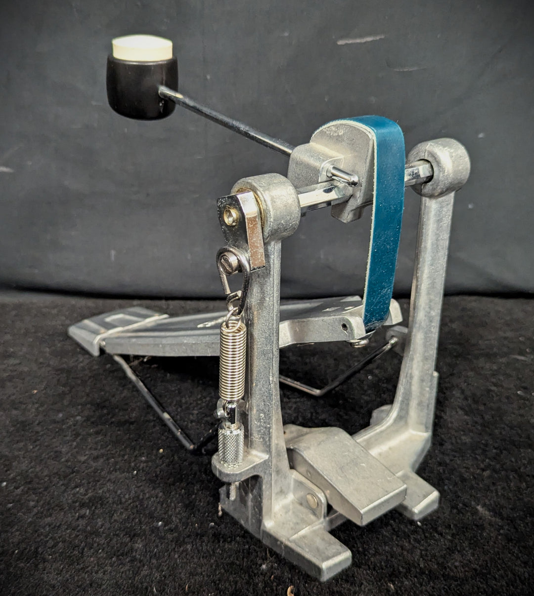 Strap Drive Single Bass Drum Pedal