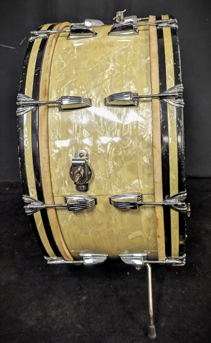 Bass Drum Vintage 1950s