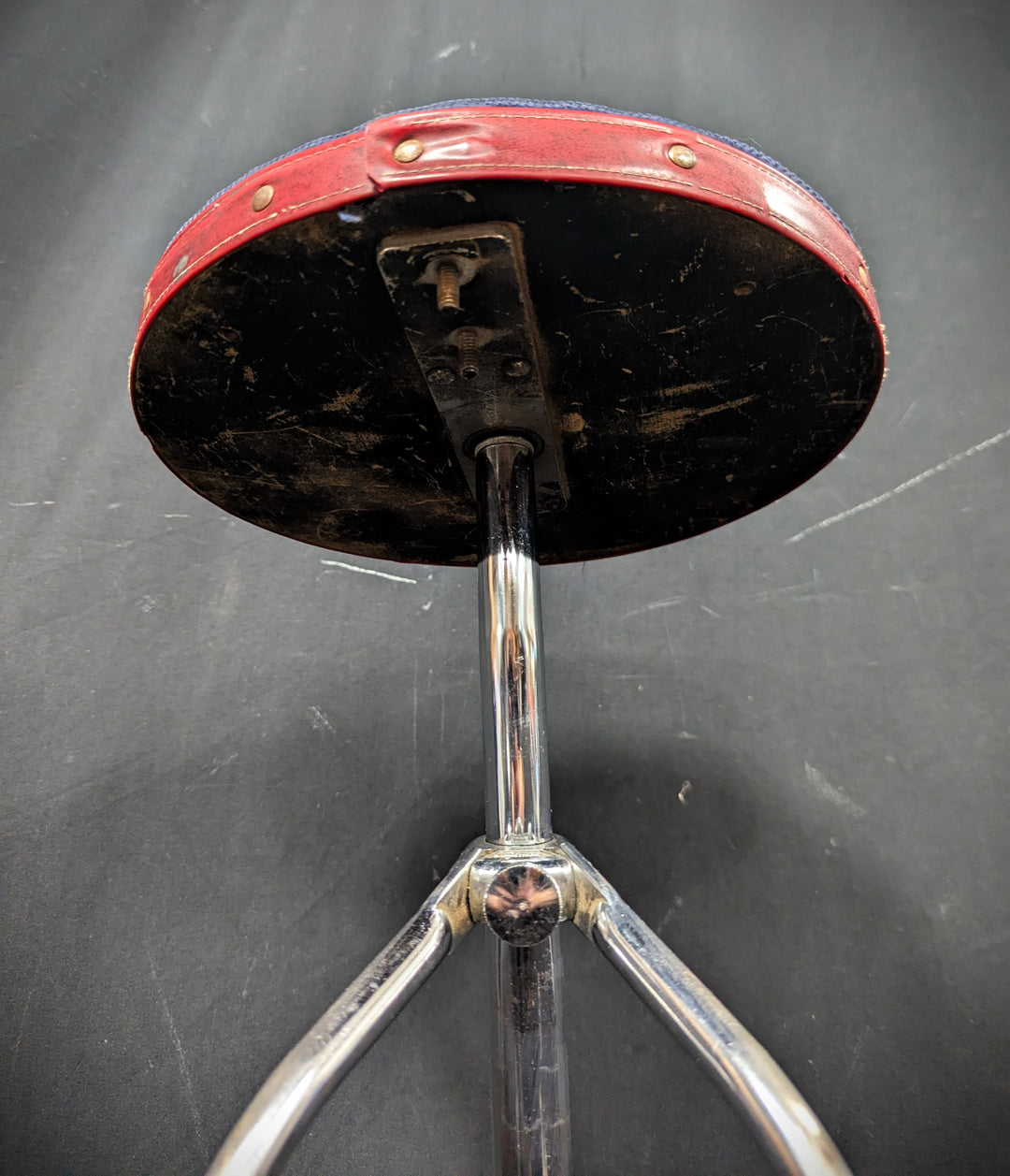 Hercules Porto-Seat Drum Throne