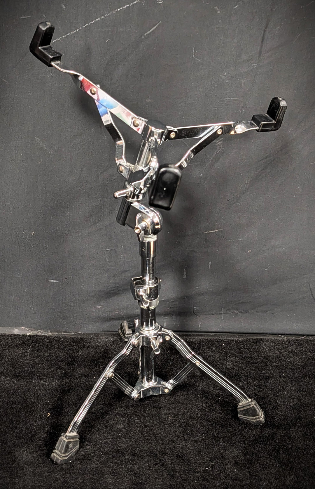 Single-Braced Snare Stand