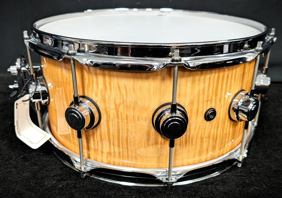 Curly Maple Collectors Exotic VLT Snare