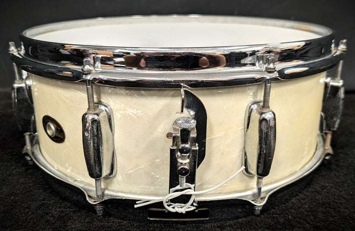 White Marine Pearl Snare