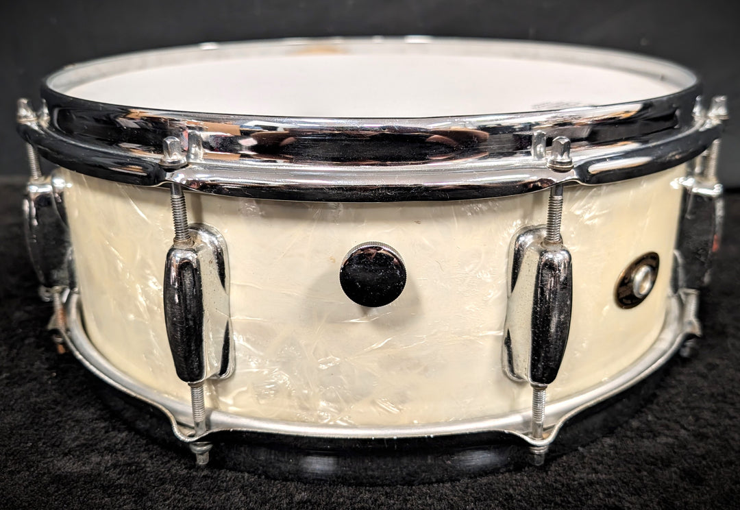 White Marine Pearl Snare
