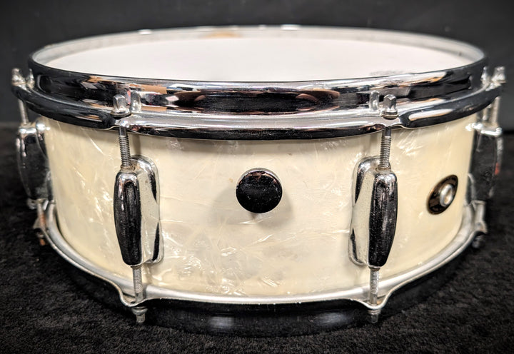 White Marine Pearl Snare