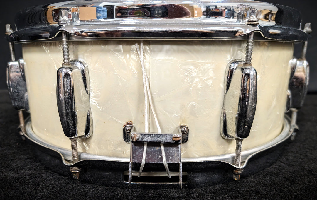 White Marine Pearl Snare