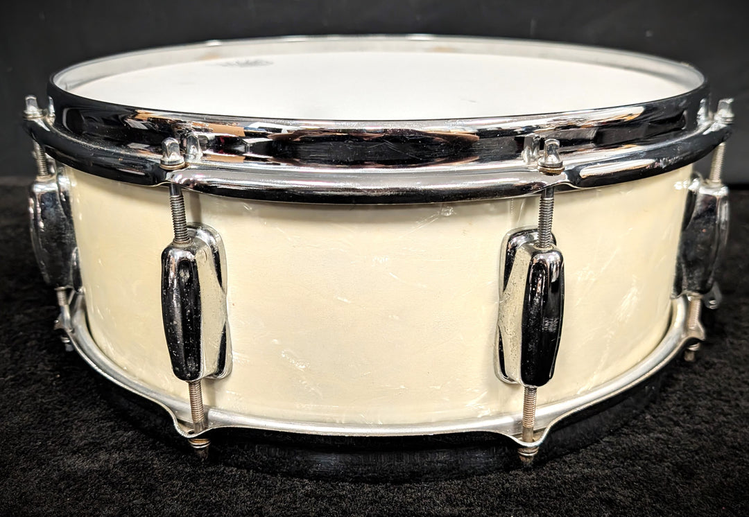 White Marine Pearl Snare
