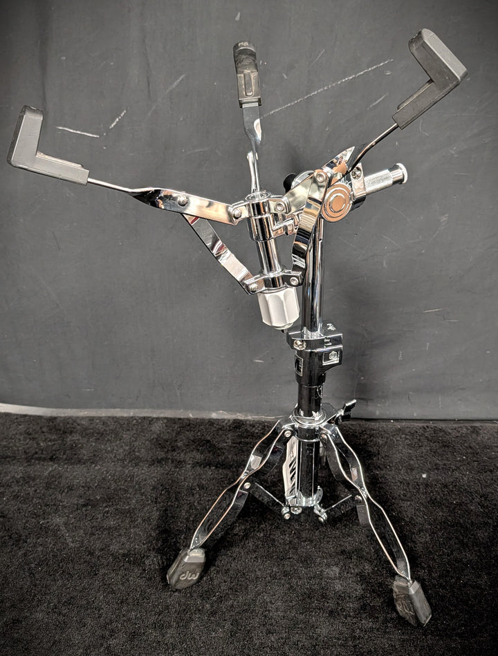 6300 Air Lift Snare Stand